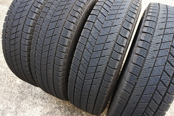 175⁄70R14 ブリヂストン BLIZZAK VRX3 2021年製 4本