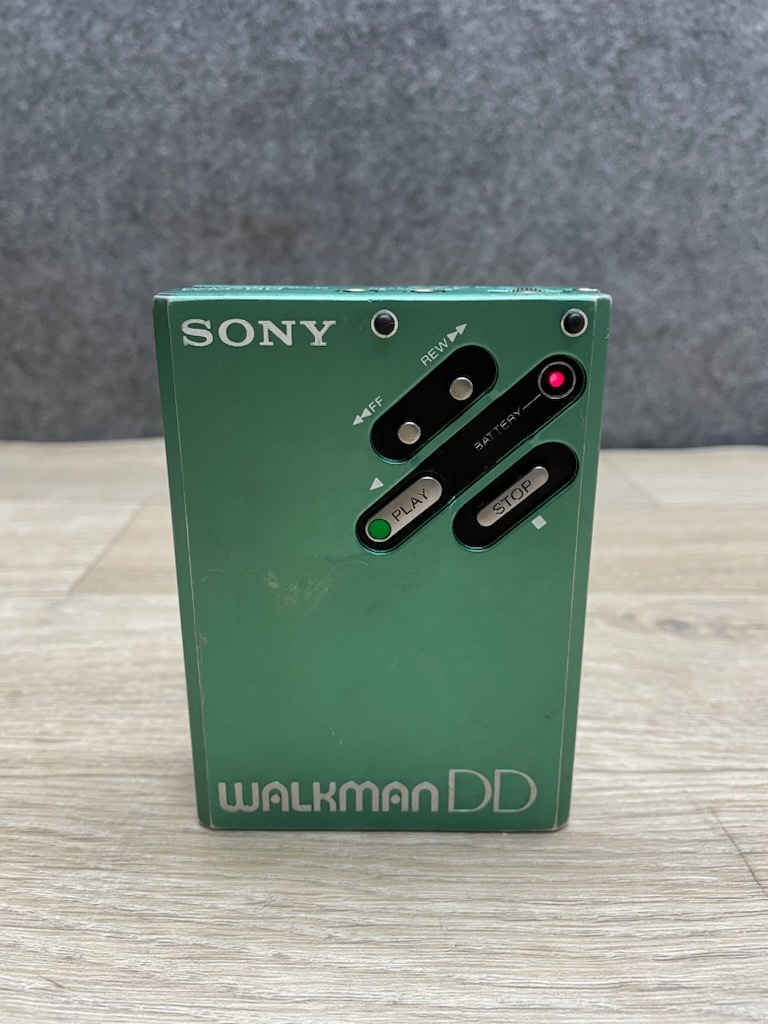ジャンク ソニー SONY WM-DD ウォークマン カセットプレーヤー 通電 ジャンク ソニー SONY WM-DD ウォークマン カセットプレーヤー 通電