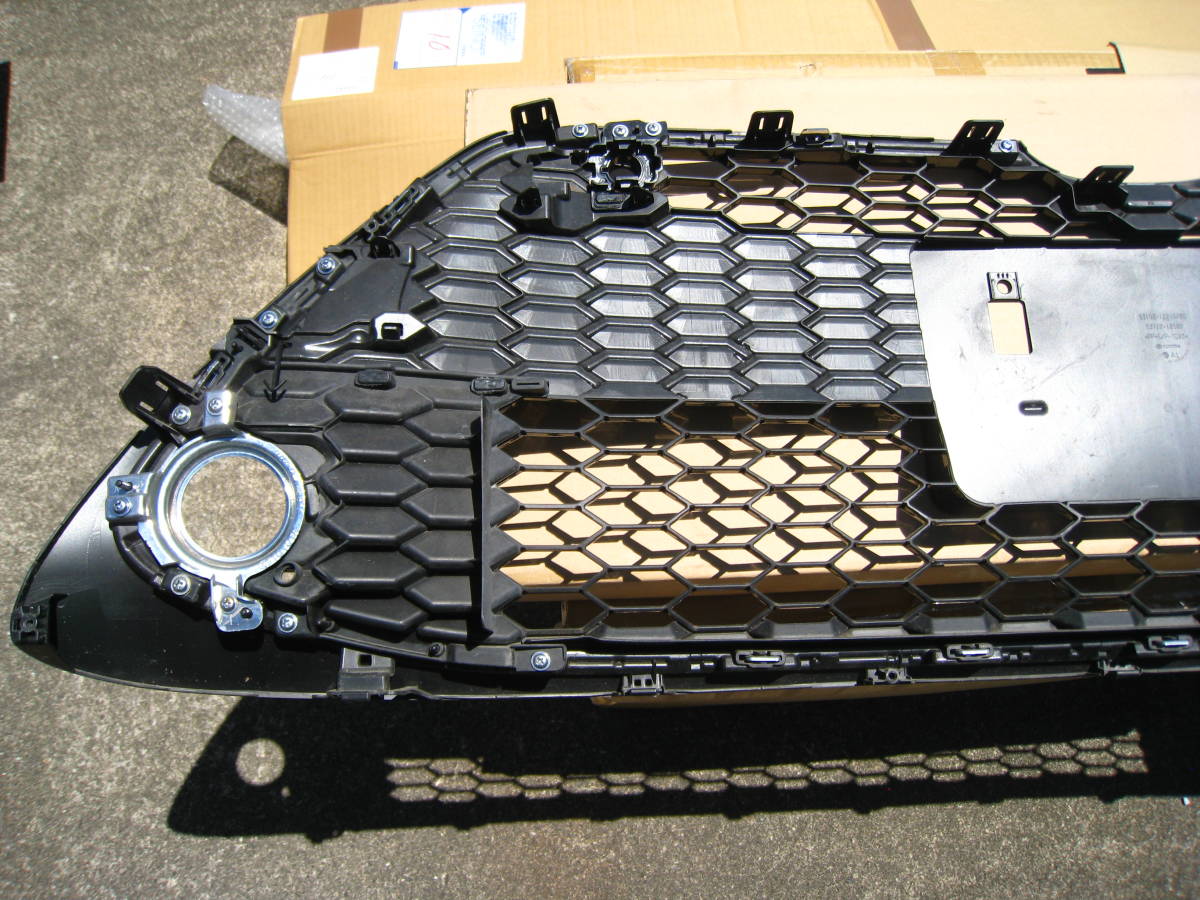 NRE210 ツーリング カローラ 純正 ZWE211 トヨタ グリル TOYOTA 純正 