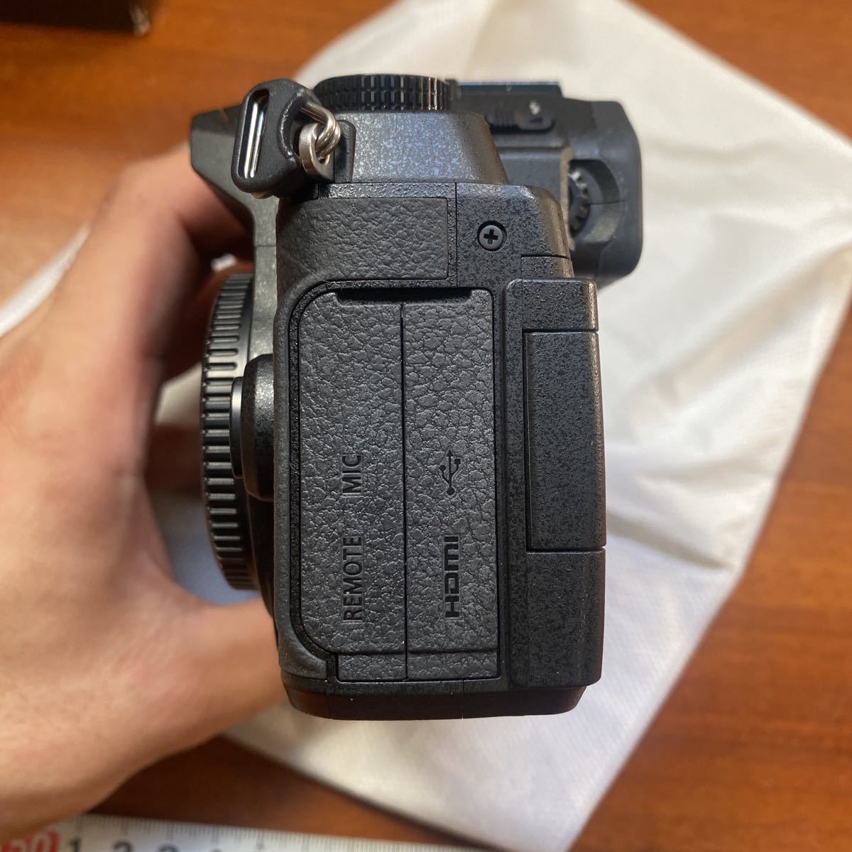 LUMIX Panasonic DMC-G8 パナソニック ボディ 箱有り ベルト 新品 充電