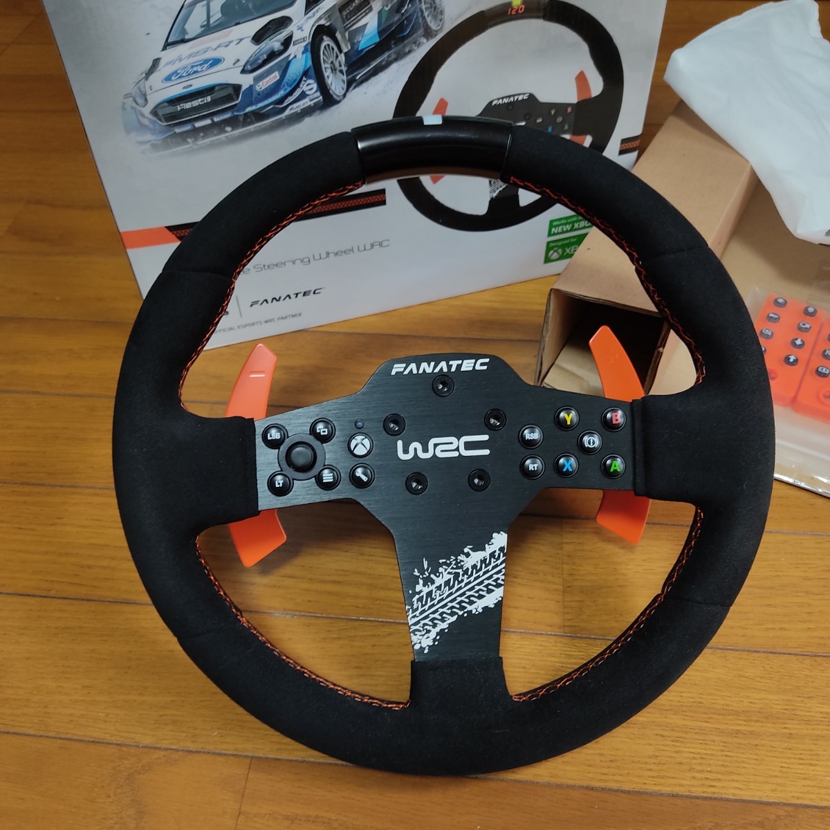 Fanatec CSW v2.5 ステアリング CSL ELITE PEDALS Fanatec CSL Elite