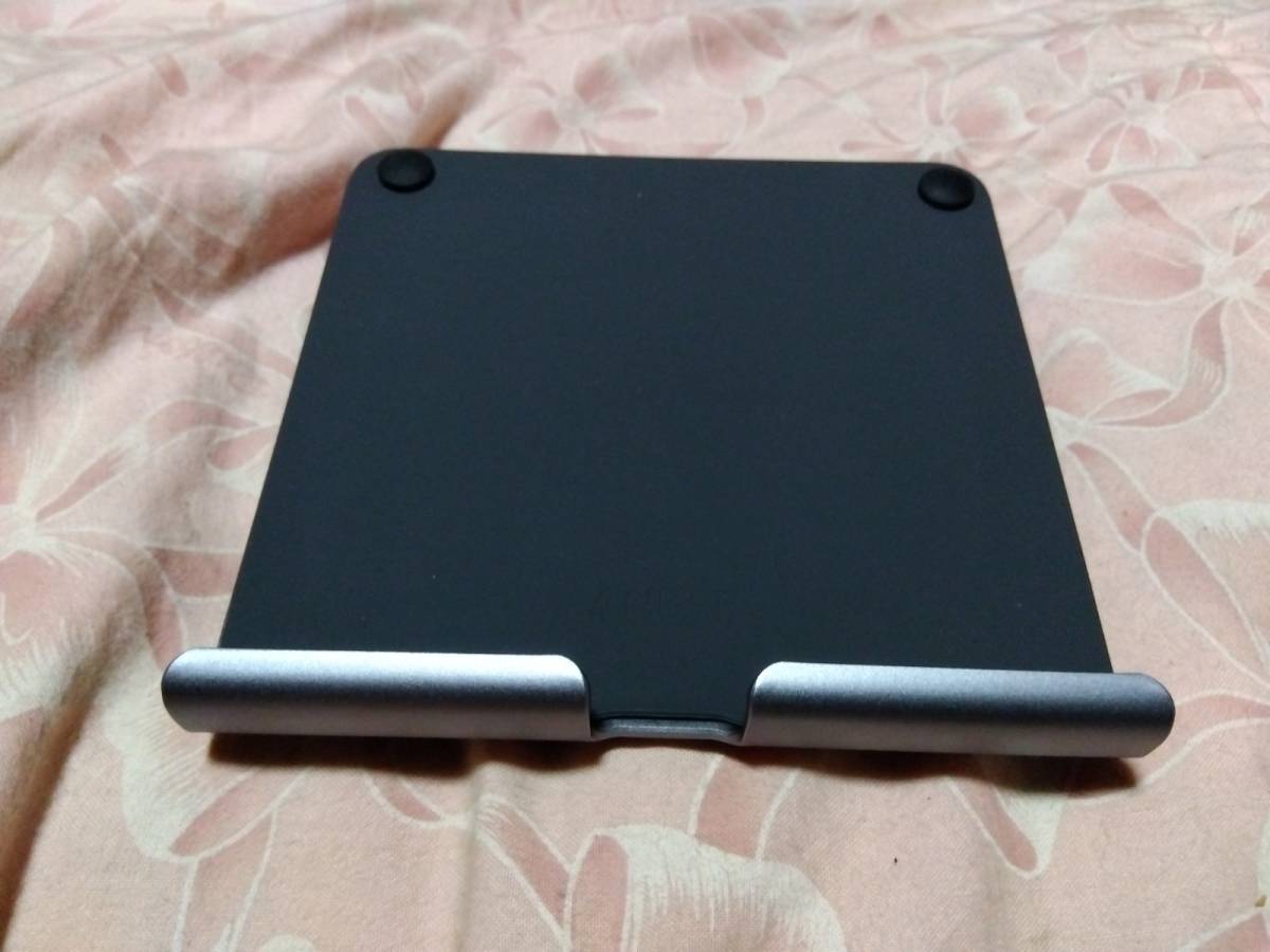お得，限定セール Anker 551 USB-C ハブ 8-in-1 Tablet Stand(USBハブ)｜売買されたオークション情報、yahooの商品情報をアーカイブ公開 - オークファン USBハブ