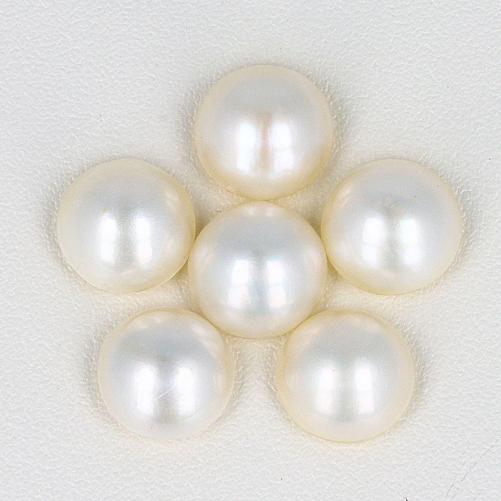 マベパール（真珠）9.0㎜～9.5㎜まとめて6PC/2.37ｇ裸石【W-177】