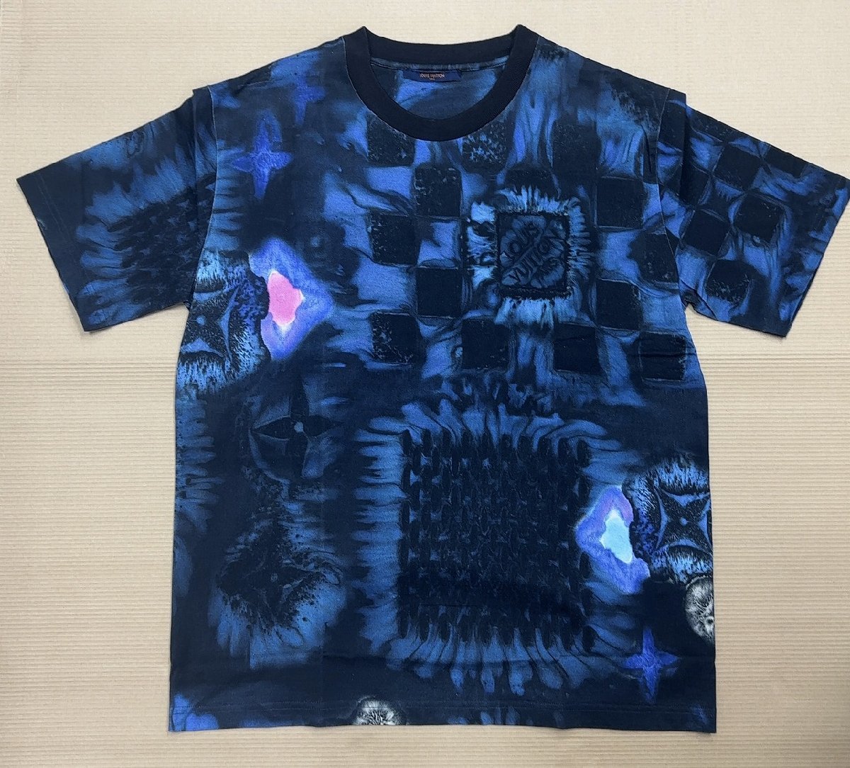 ♪綺麗【Louis Vuitton ルイヴィトン SOLT PRINT TEE RM212M DT3 