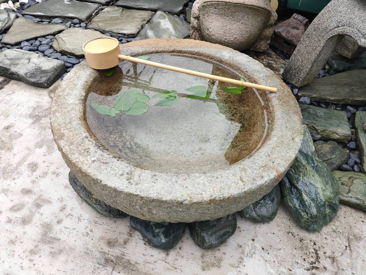 RGE-225872 (姫路市引取限定) つくばい☆溜まり石☆日本庭園