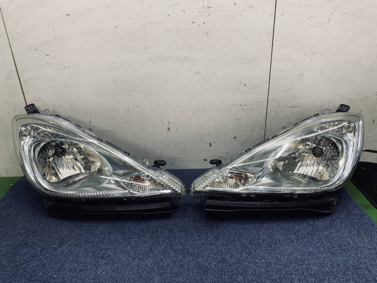 ホンダ フィット GP5 純正 ヘッドライト 左右セット（ハロゲン