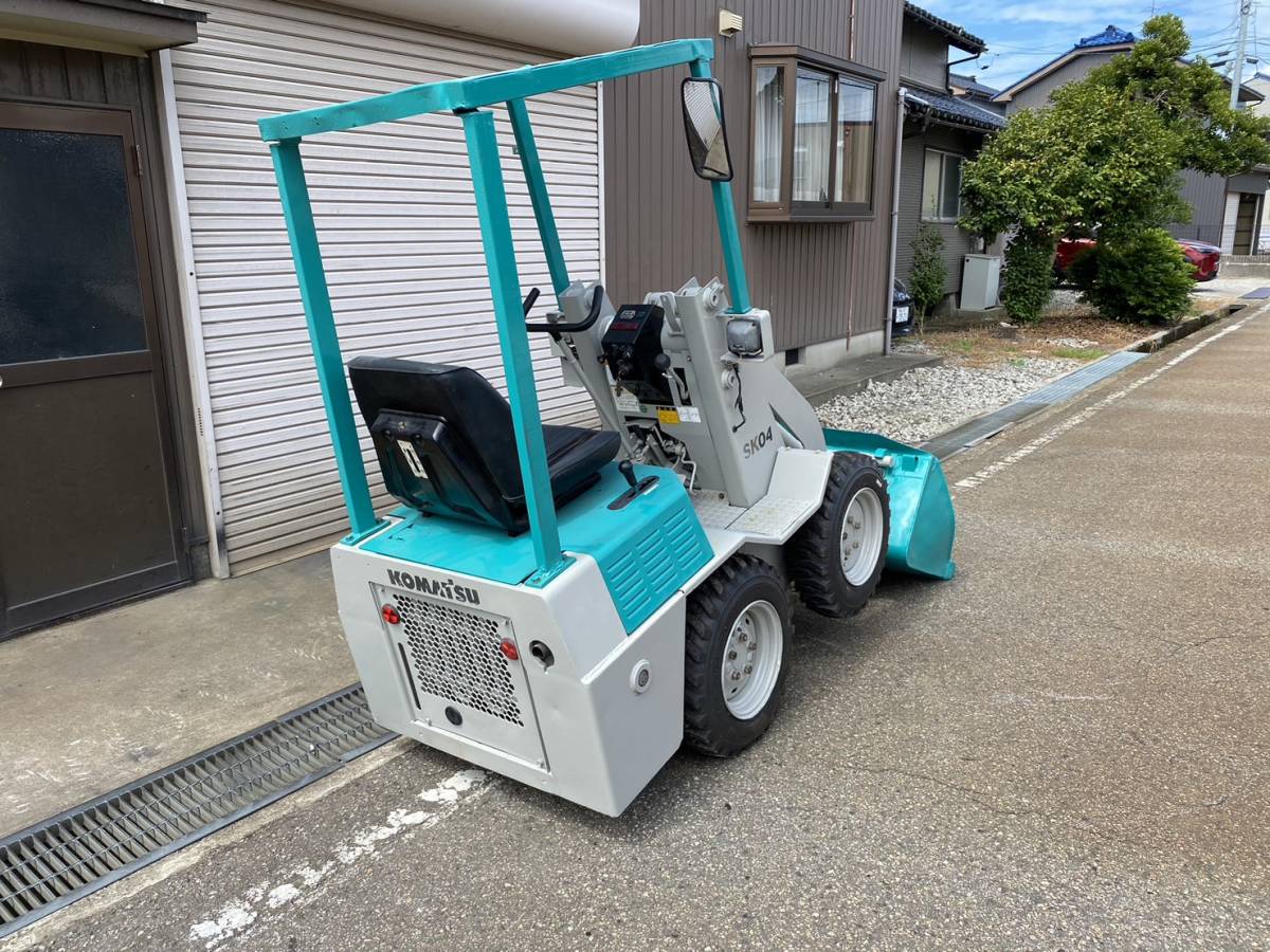 コマツ SK04-2 3気筒ディーゼル 低騒音型 バケット幅90Cm 733時間 