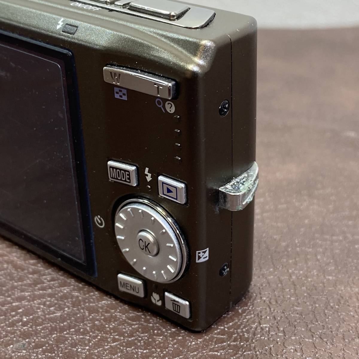 ○【MH-4763】中古品 Nikon ニコン COOLPIX S700 コンパクトデジカメ 