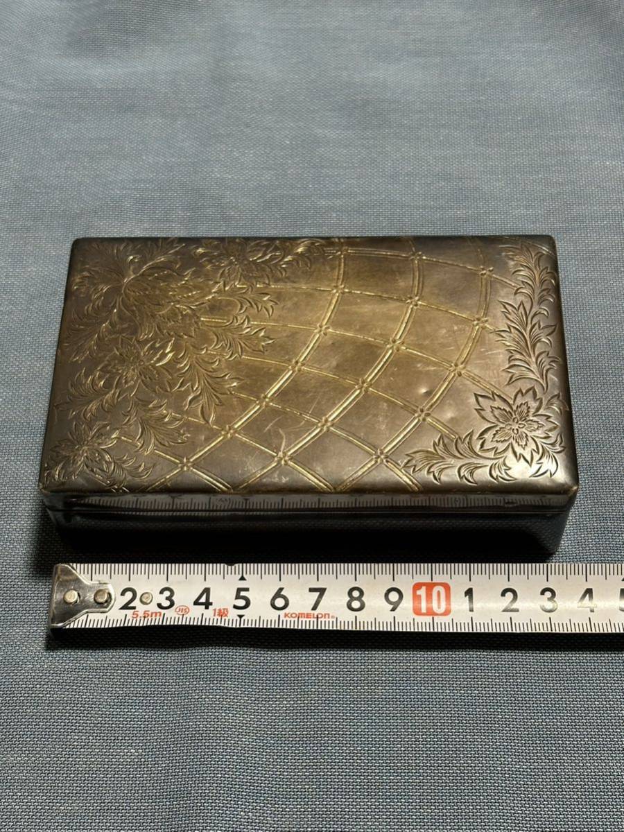 銀製品煙草入れ　セット　美術工芸品 　銀製品　アンティーク 銀器 銀細工／SILVER950 刻印／彫刻 銀製／煙草入 灰皿 ライター 3点