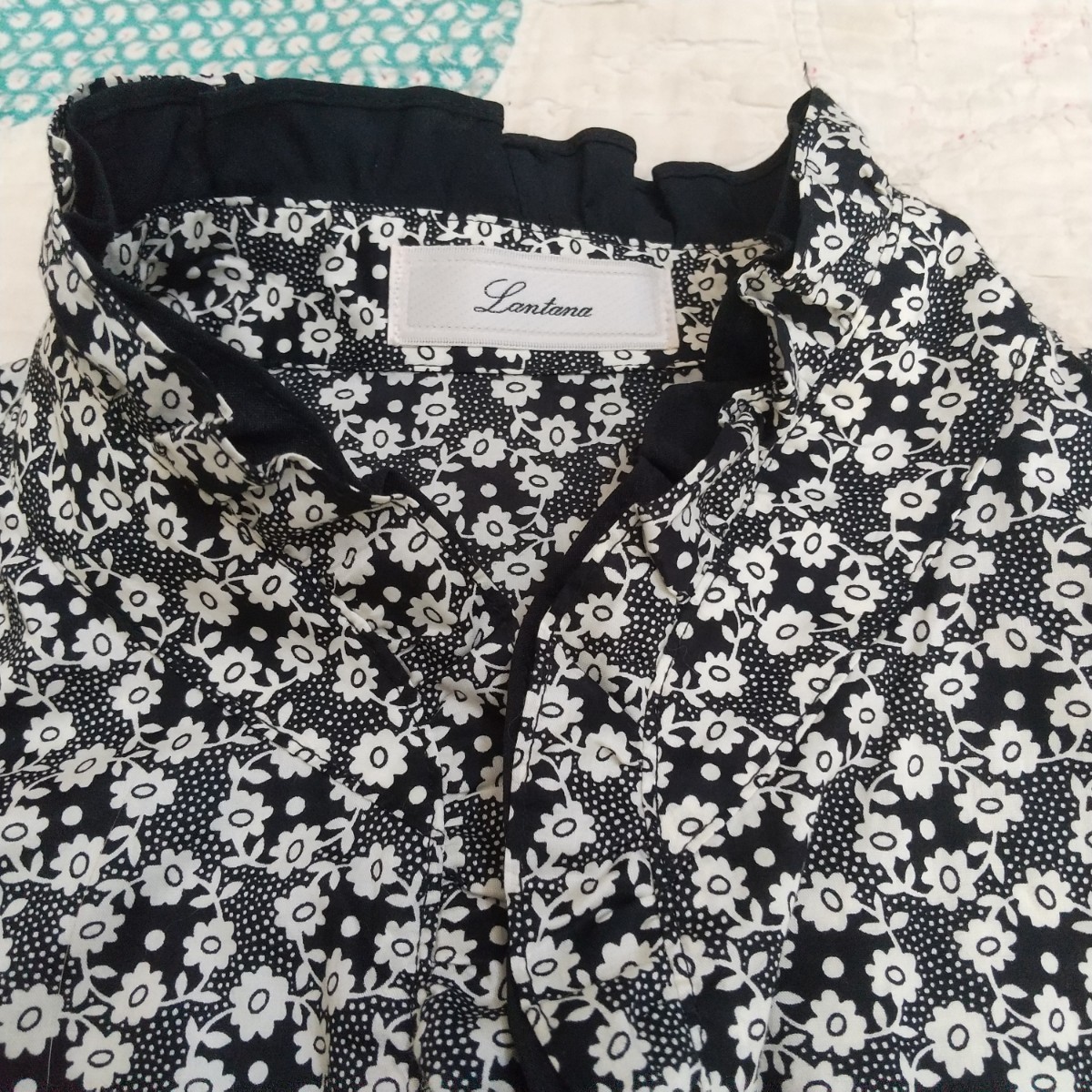 低価，新品 新品38.500円PINORE・ピノーレ［KING］☆ブラウス11Flower 