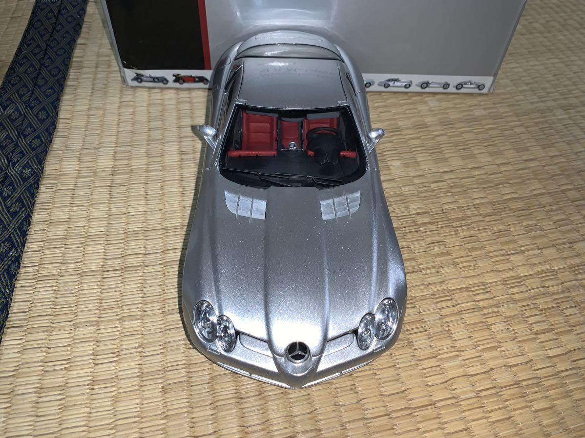 Mercedes-Benz SLR Mclaren 2003 1/18 CMC