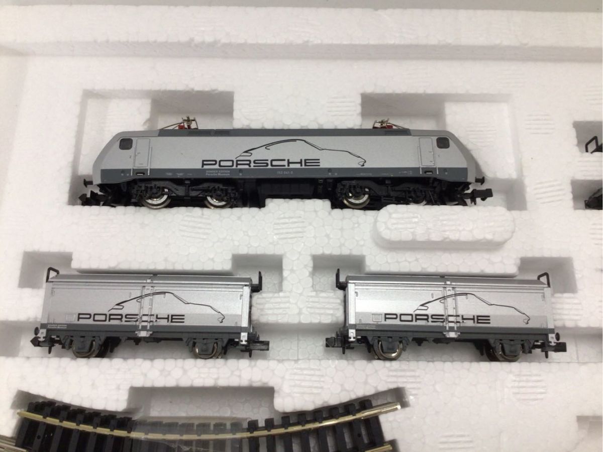 1円〜 TRIX Nゲージ MINITRIX Sonder-Edition Porsche Museum 91021