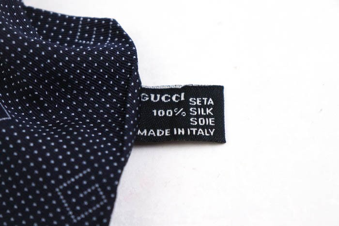 グッチ シルク ドット柄 G柄 クレスト紋章 高級 イタリア製 ブランド
