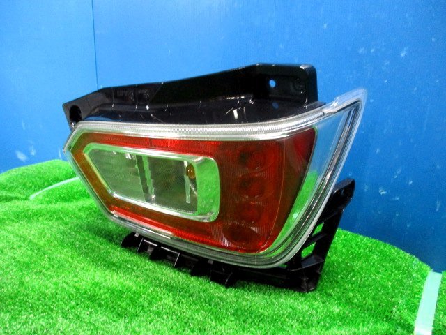 P】ワゴンR☆MH95S MH85S MH35S MH55S☆右テールランプ＜A-8279