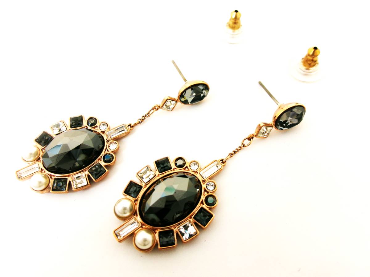 本物税込スワロフスキー クリスタル スイングピアス【SWAROVSKI