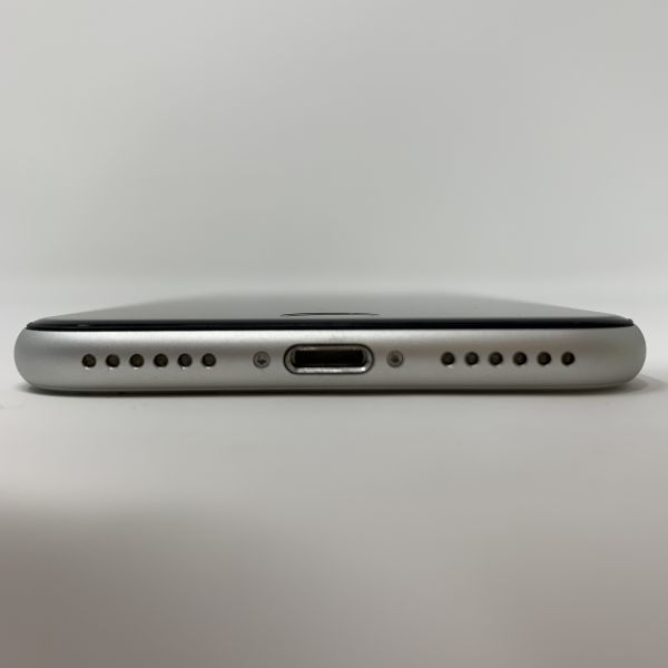 ジャンク品【SIMフリー】iPhoneSE(第二世代)/64GB/ホワイト/88