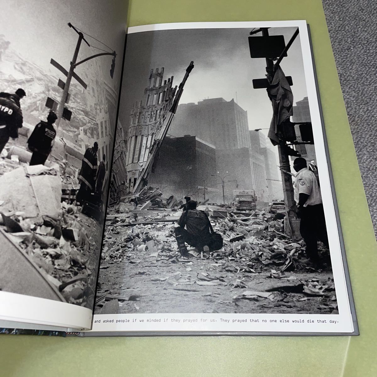 9.11写真集 New York September 11 by Magnum Photographers 英語版の