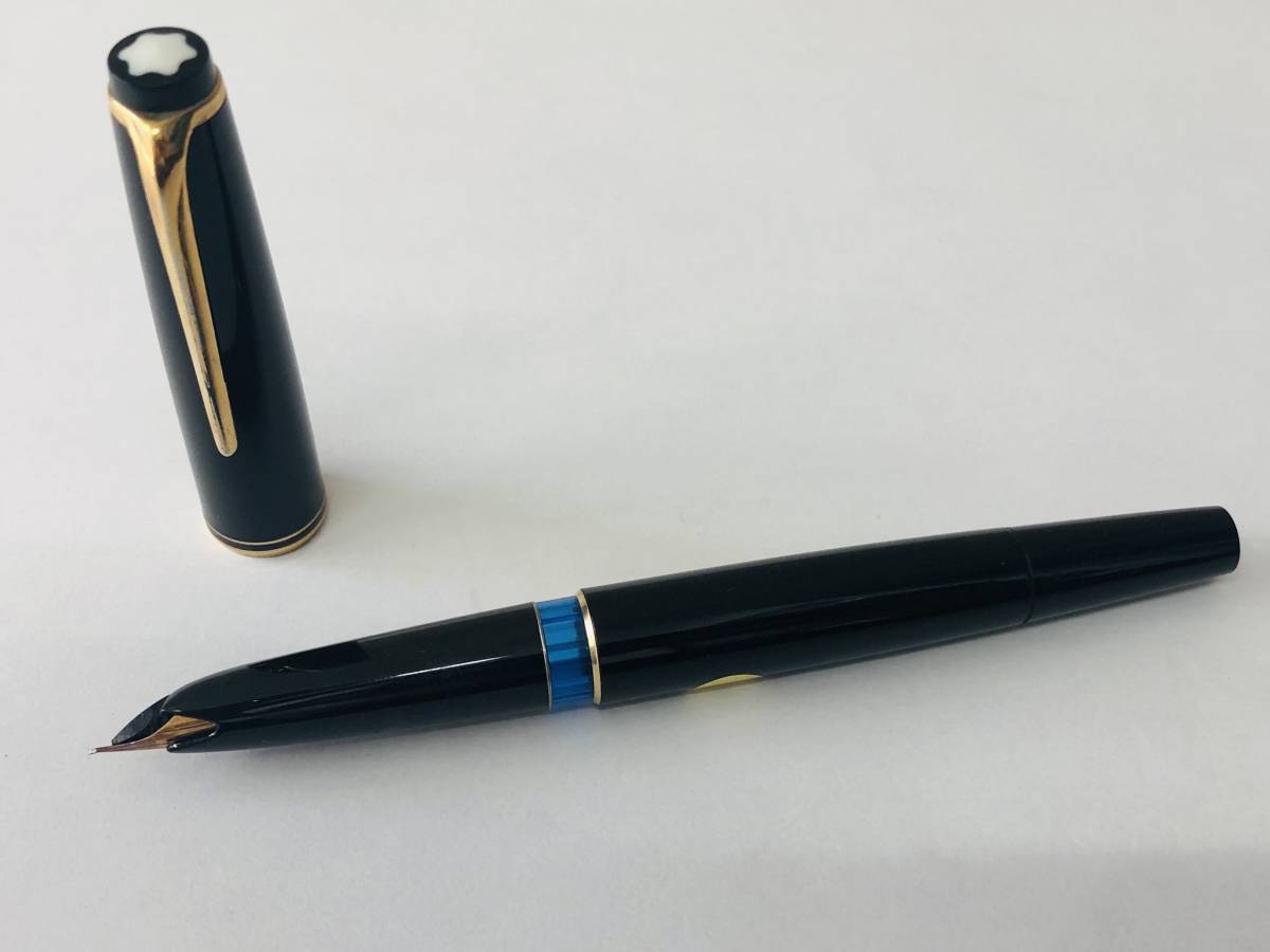 MONTBLANC/モンブラン/万年筆/№22/EF/ゴールド/ブラック/筆記用具/文具 