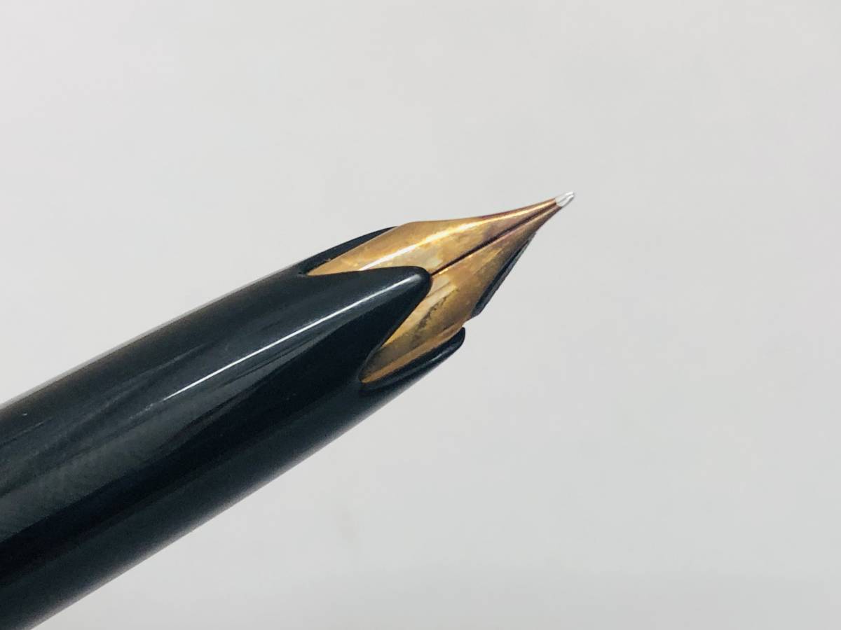 MONTBLANC/モンブラン/万年筆/№22/EF/ゴールド/ブラック/筆記用具/文具