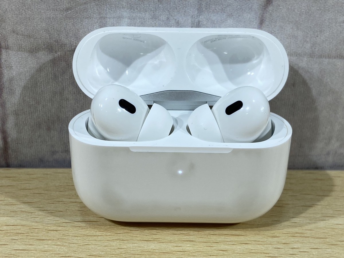 Apple アップル AirPods pro 第2世代 本体 充電コード付き 箱 