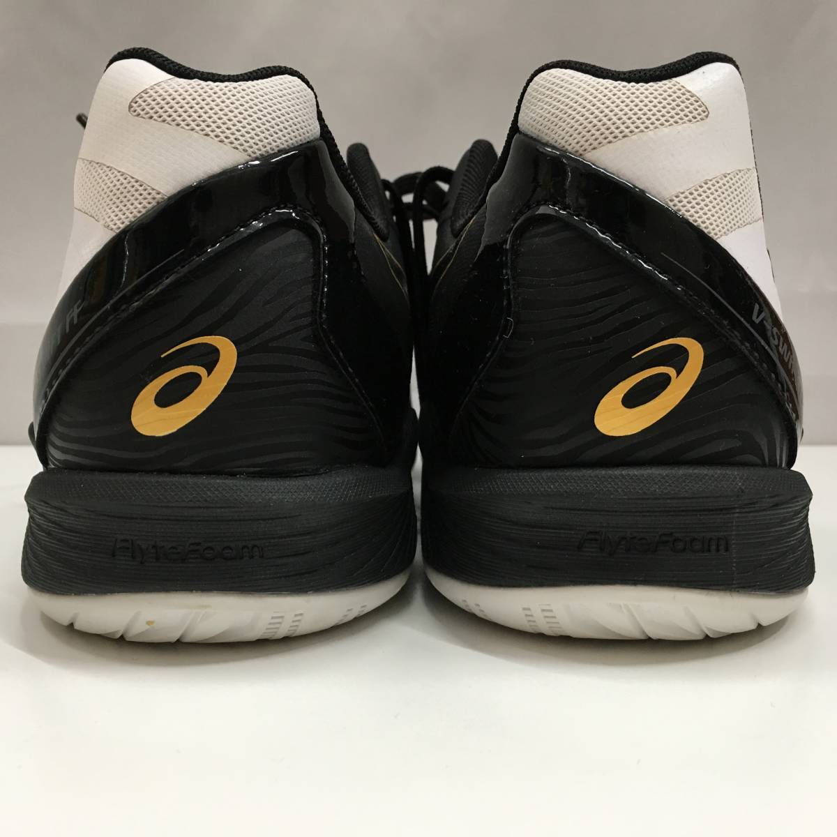 ●古3768　asics　アシックス　バレーボール　V-SWIFT FF 3　1053A042-100　US11.5　29.0㎝　箱あり