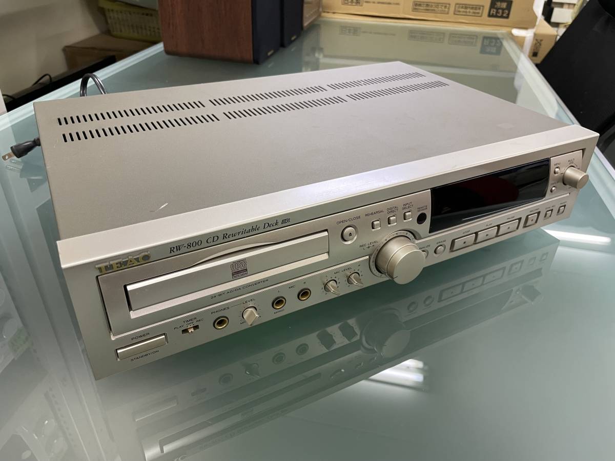 ＜動作品＞TEAC RW-800+リモコン付属 現状品】TEAC ティアック RW-800 CDレコーダー リモコン付 デッキ 通電