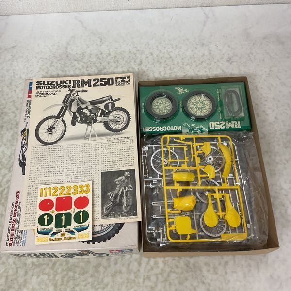 1円〜 タミヤ 1/12 スズキRM250 モトクロッサー スズキ 1⁄12 タミヤ