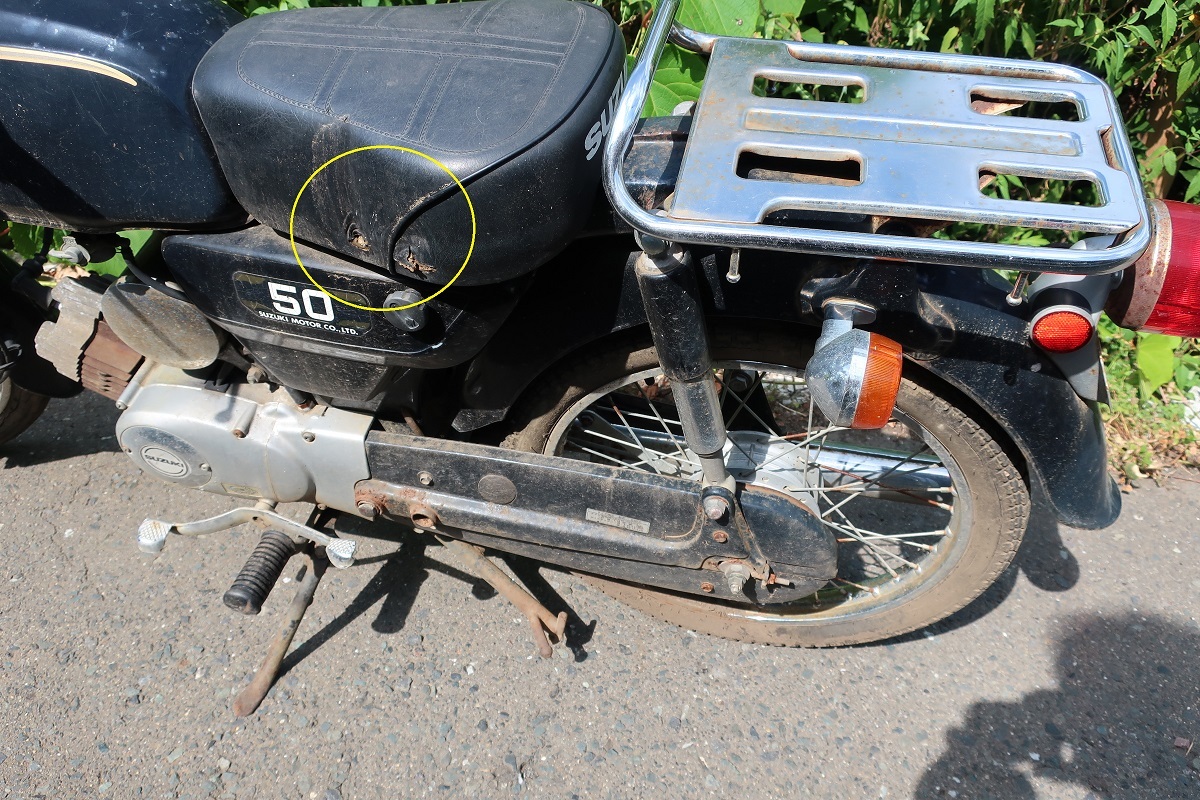 スズキコレダ50 ジャンク品 スズキ（SUZUKI） コレダスポーツ50 タンク 純正 中古 バイク 部品 K50