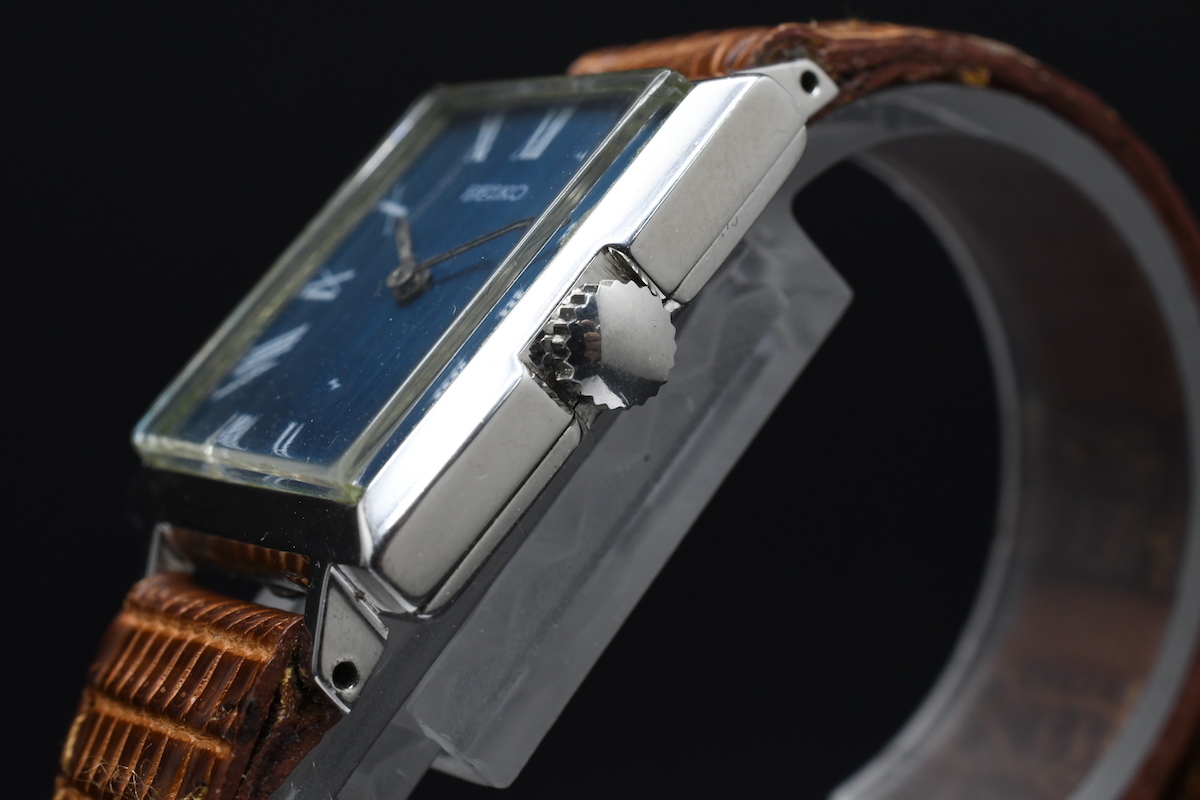 SEIKO セイコー Ref：28017 Cal：11A スクエア 手巻き ローマン ブルー