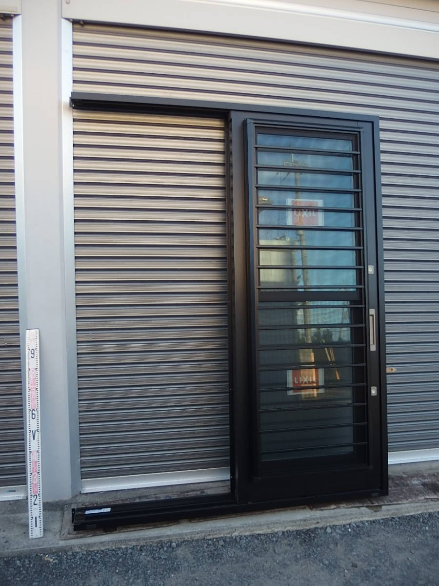 在庫品 アルミサッシ LowE ペアガラス LIXIL サーモスL ガゼリアN エアスライド 07420 L 左勝手 片引戸 採風 ブラック 外付