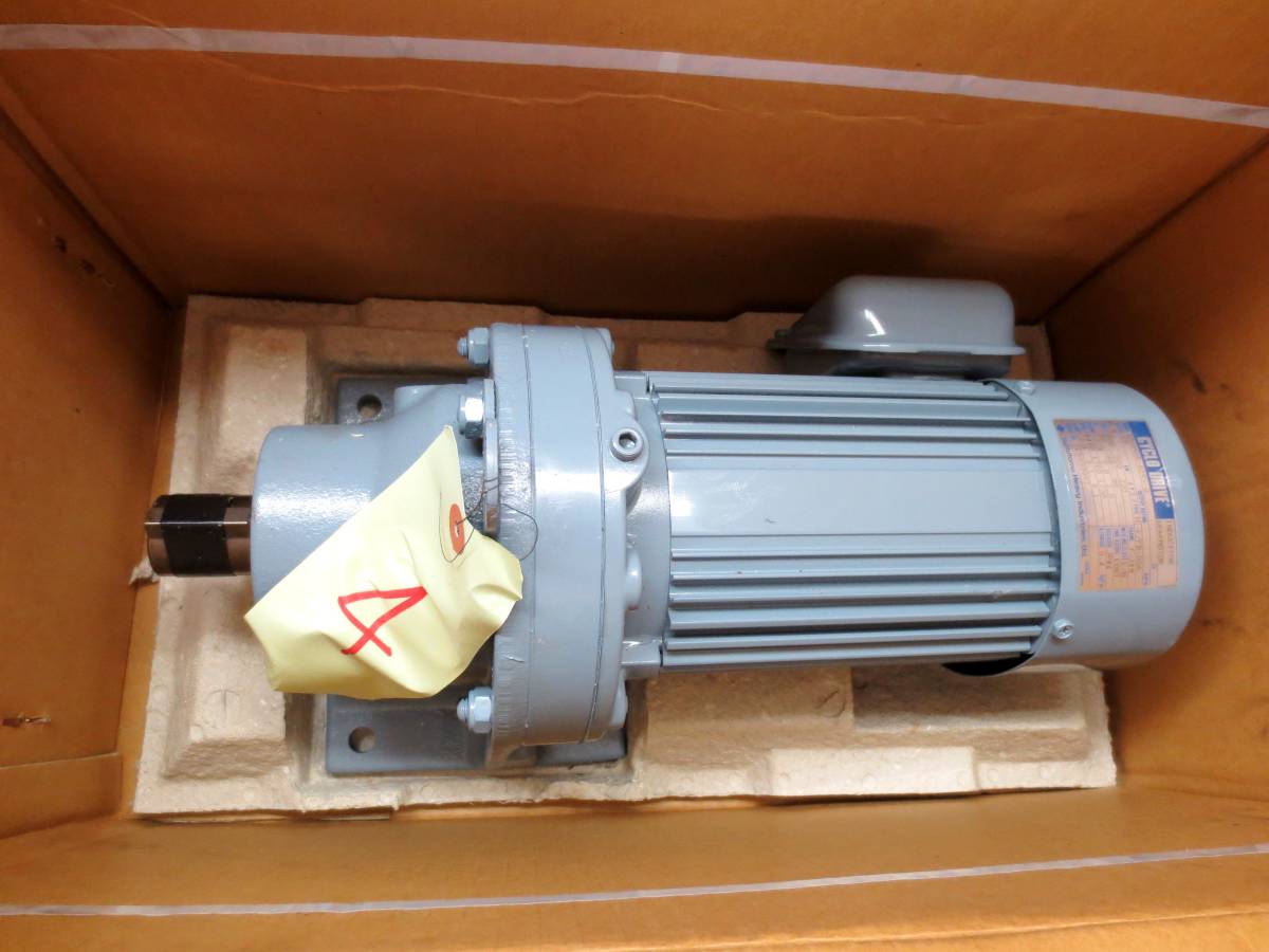 A5★住友重機 サイクロ減速機 CNHM05-4095-B-29 ギヤモーター 0.4kW★未使用