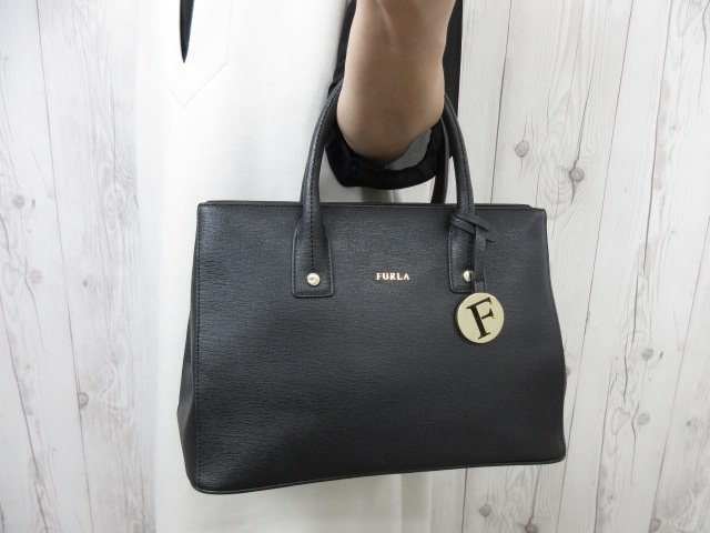 極美品 FURLA フルラ ハンドバッグ トートバッグ バッグ レザー 黒 63361