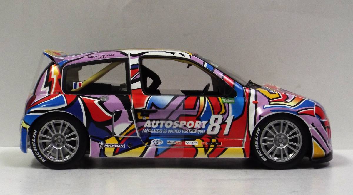 レベル(Revell)】1/18 ルノー スポーツ クリオ V6 トロフィ #81 オート