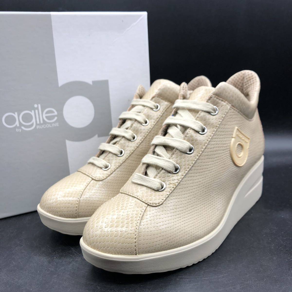 M1259 未使用 RUCOLINE ルコライン ハイカット インヒール スニーカー サイドジップ 36/23.0cm 相当 ベージュ 型押し 靴 厚底 ヒール