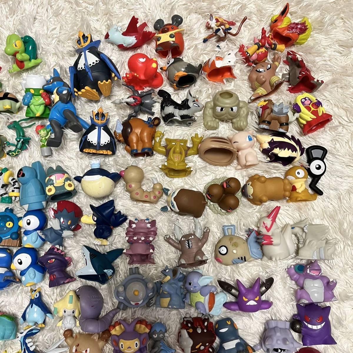 ポケモン Yahoo!オークション ポケモングッズ大量訂正168個フィギア