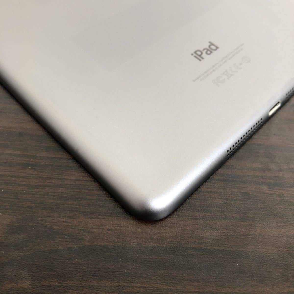 32GB 第2世代 第8世代 128GB 573早い者勝ち電池良好☆iPad7