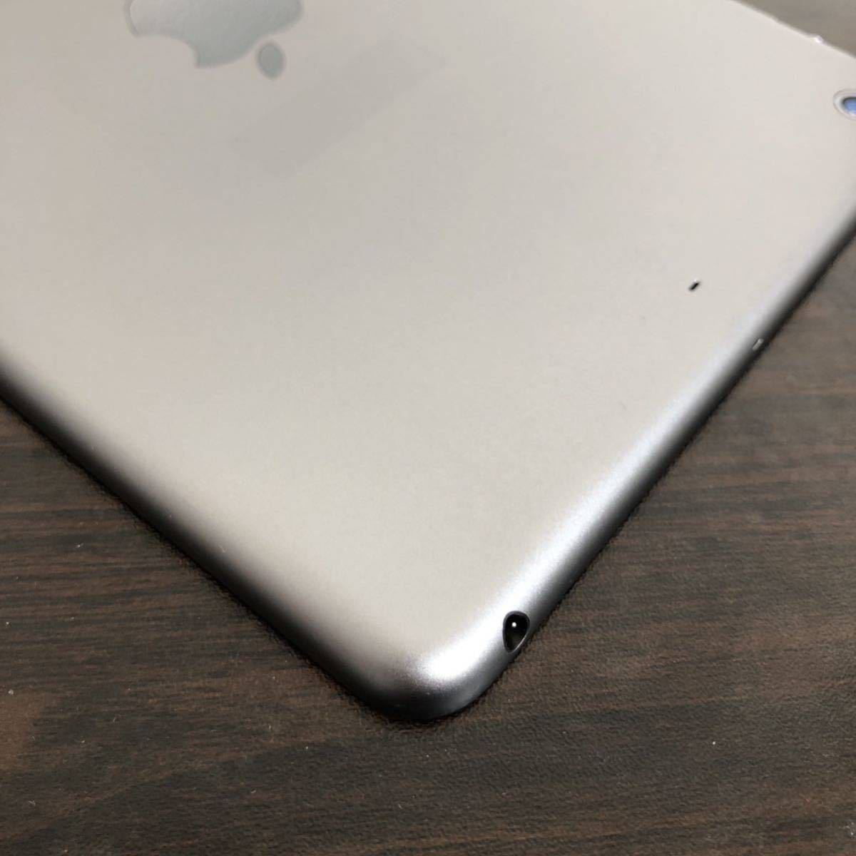 32GB 第2世代 第8世代 128GB 573早い者勝ち電池良好☆iPad7
