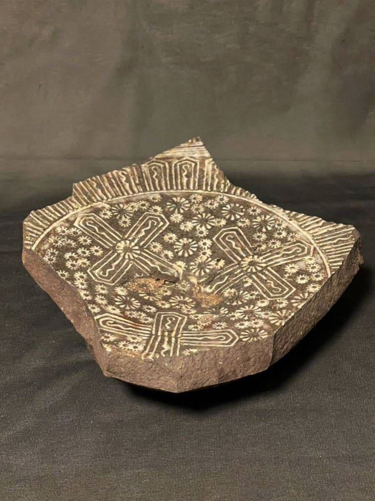 桃山〜江戸初期　古唐津　絵唐津茶碗　共箱　極上金継ぎ　　家元収蔵品 桃山〜江戸初期 古唐津 絵唐津茶碗 共箱 極上金継ぎ 家元収蔵品