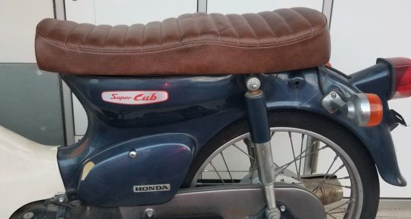スーパーカブC50 C70 C90 リトルカブ シート ダブルシートタックロール スーパーカブ C50 C70 C90 リトルカブ シート ダブルシート ロング