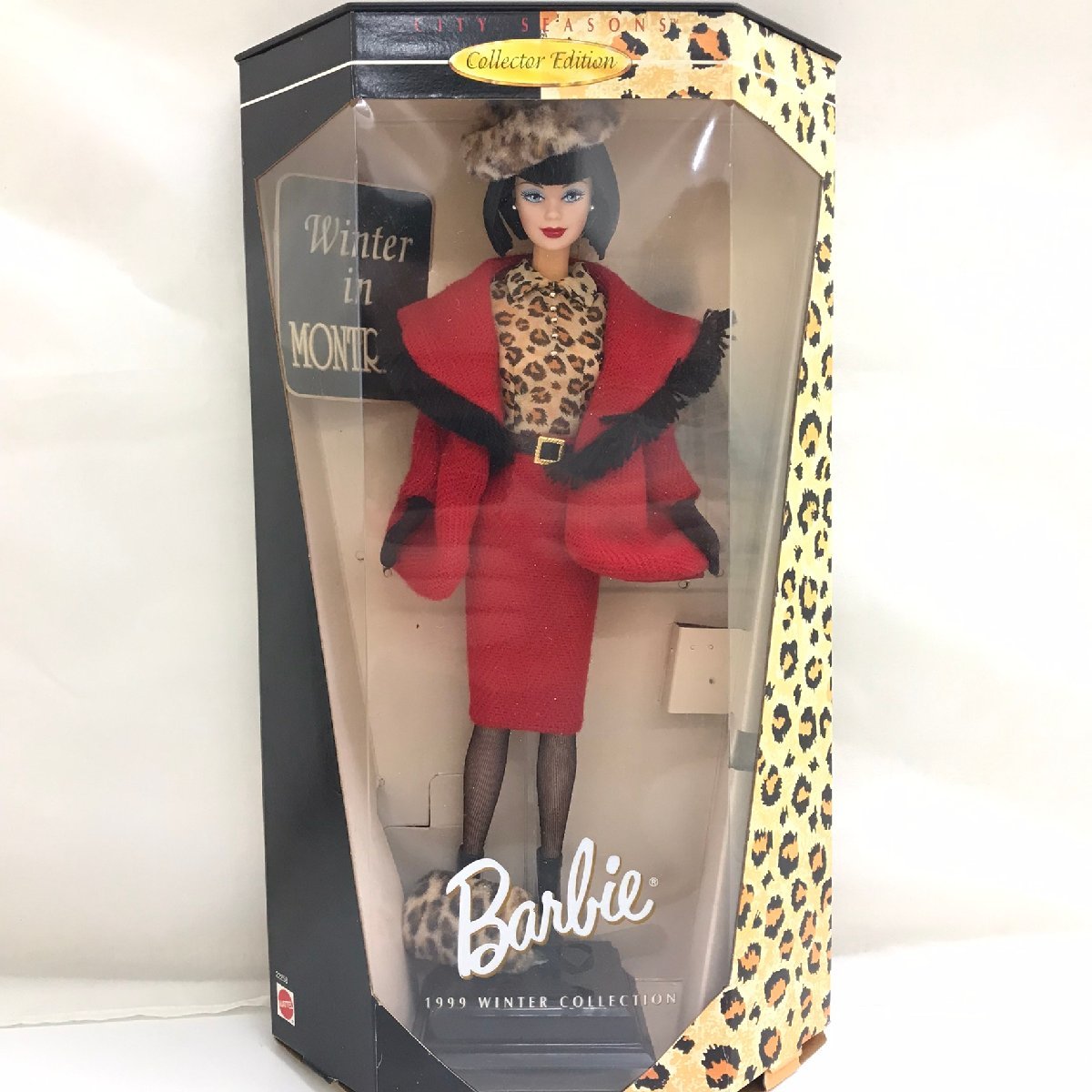 中古美品 バービー人形 Barbie ドール シティシーズン Winter in