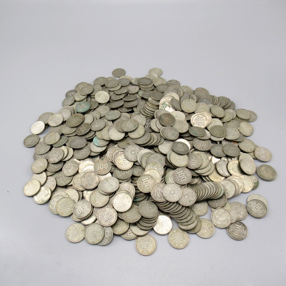 人気SALE，豊富な 稲穂 鳳凰 東京五輪 100円銀貨 737枚まとめ 総重量:約3.54kg 百円 稲 硬貨 古銭 昭和 銀貨 古銭 6-2127781 O商品(100円)｜売買されたオークション情報、yahooの商品情報をアーカイブ公開 - オークファ 現行