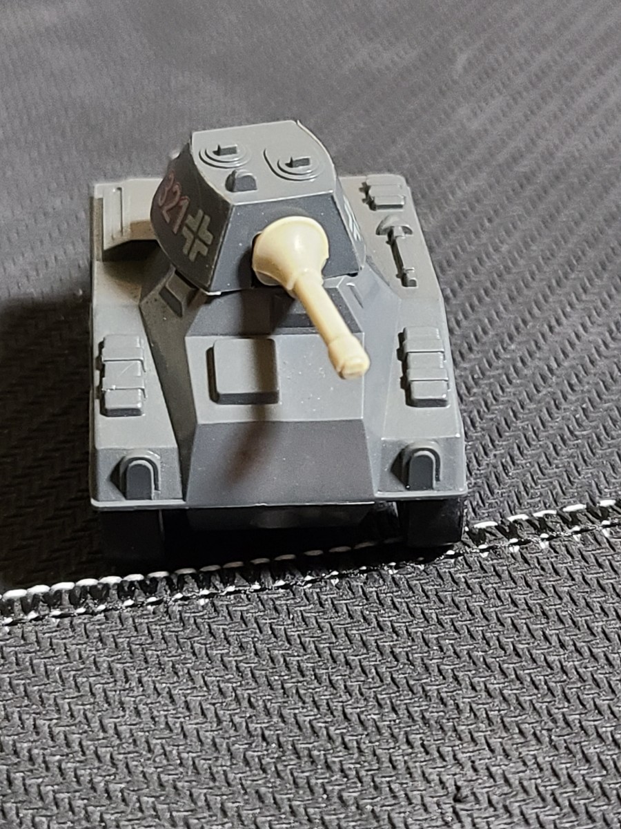 コンバット チョロQ German puma armoured car ミニカー｜その他