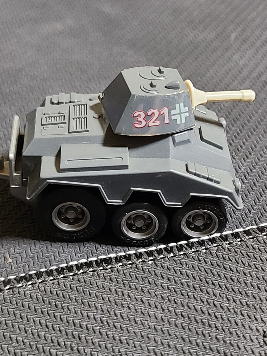 コンバットチョロQ タカラ チョロQ C-18 GERMAN PUMA ARMOURED CAR 