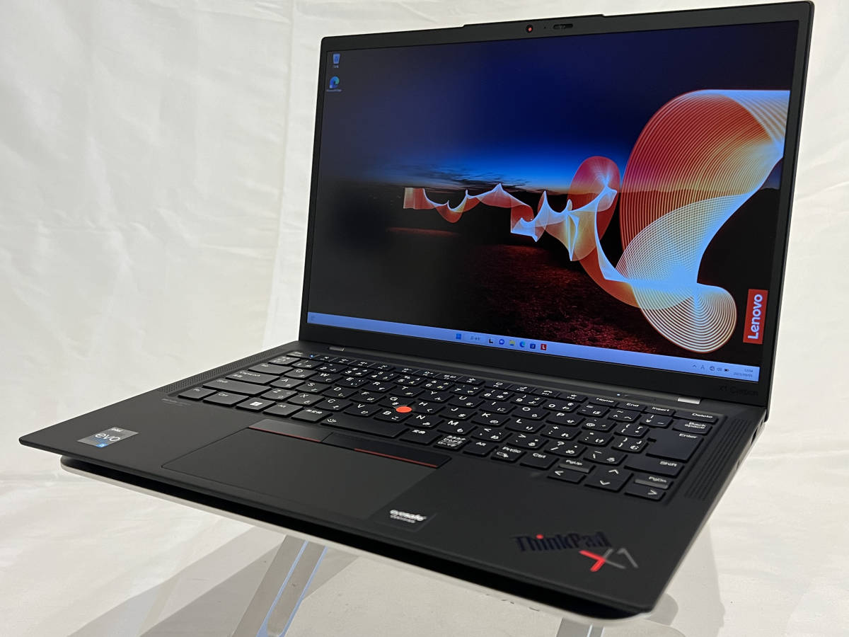 人気の高い14型モバイルノートPC☆レノボ ThinkPad X1 Carbon Gen 10☆
