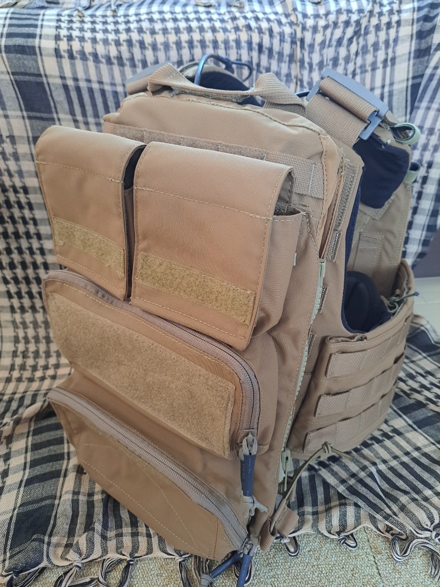 TMC Crye Precisionタイプ CPC CAGE プレートキャリアコヨーテ 