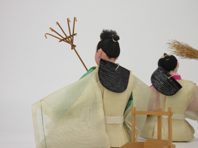 明治期 京都 丸平「三人上戸(庭掃除)」玉眼入り 大木平蔵 共箱 検)雛