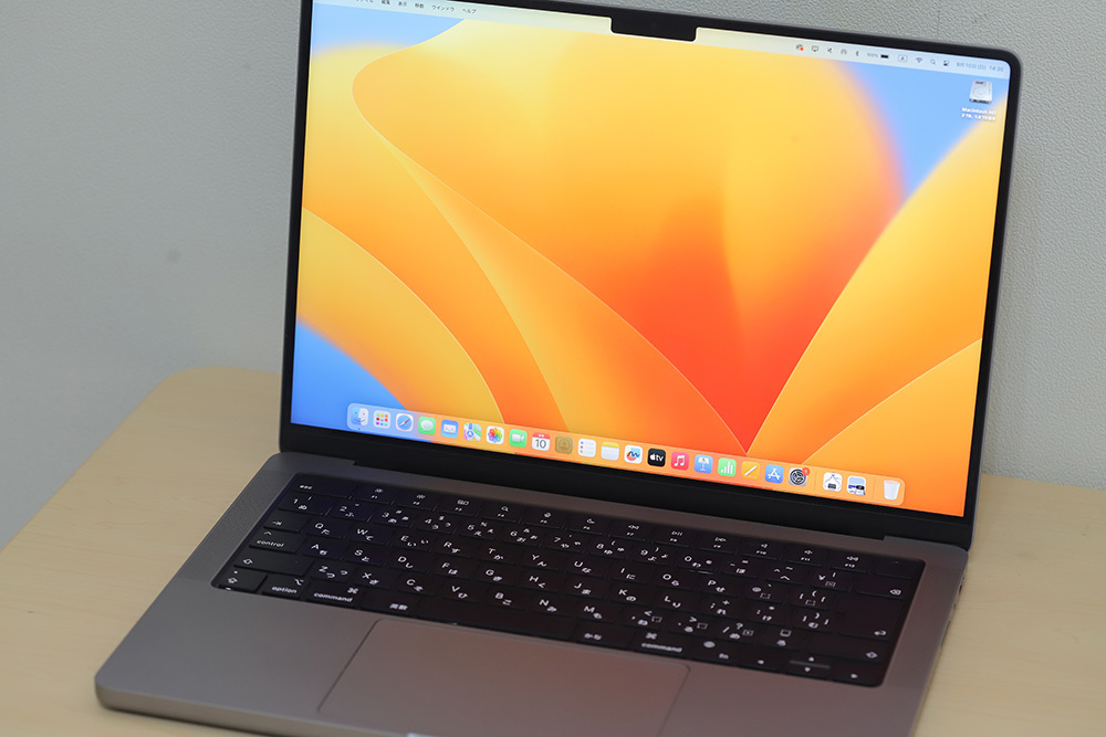 M1 Max MacBook Pro 14インチ メモリ64GB/SSD 2TB/10コアCPU/32コアGPU