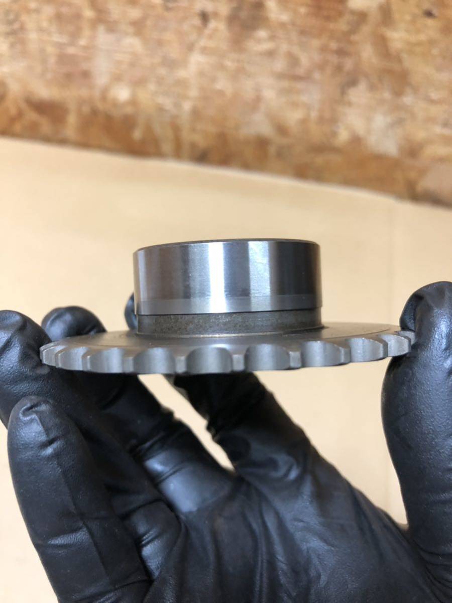 C38# 74 CBX400F スターティングクラッチアウター　スタータークラッチ　ワンウェイ　NC07 ホンダ　インテグラ　CBX550F PC04 CBX400F CBR400F ホンダ純正 スターティングクラッチ NC07クラッチカバー&amp;スプロケカバーセット パステル