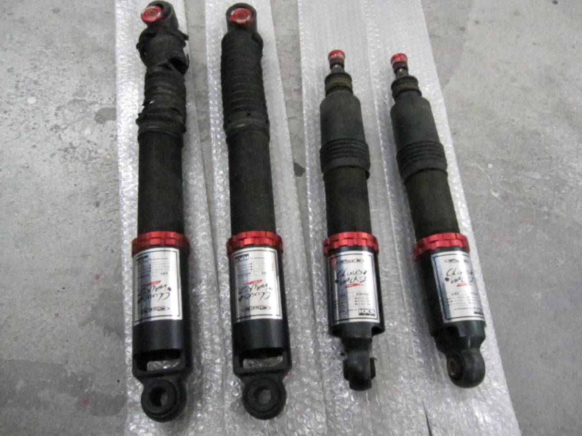 ハイエース4WD玄武CLOUD WALKERショックアブソーバー HKS ハイエース