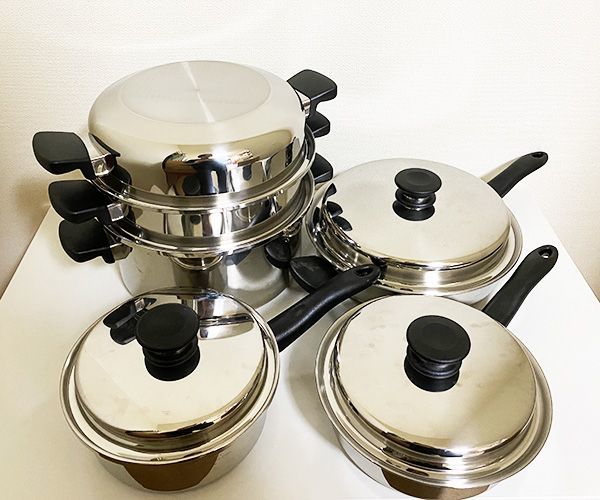 中古美品】アムウェイ クィーン 17ピースセット 現行タイプ 鍋 中古美品】アムウェイ クィーン 17ピースセット 現行タイプ 鍋